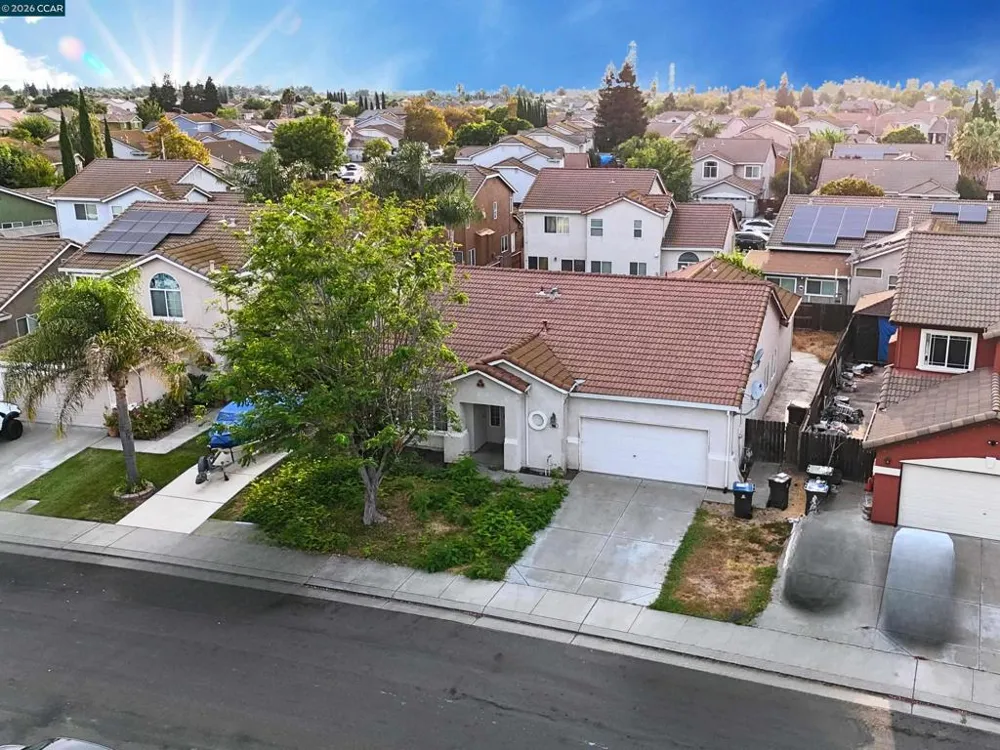 1990 Pisa Cir Stockton, CA 95206