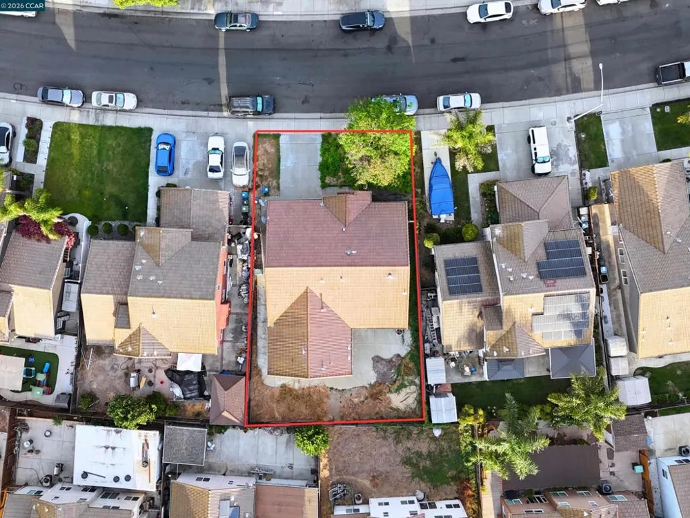 1990 Pisa Cir Stockton, CA 95206