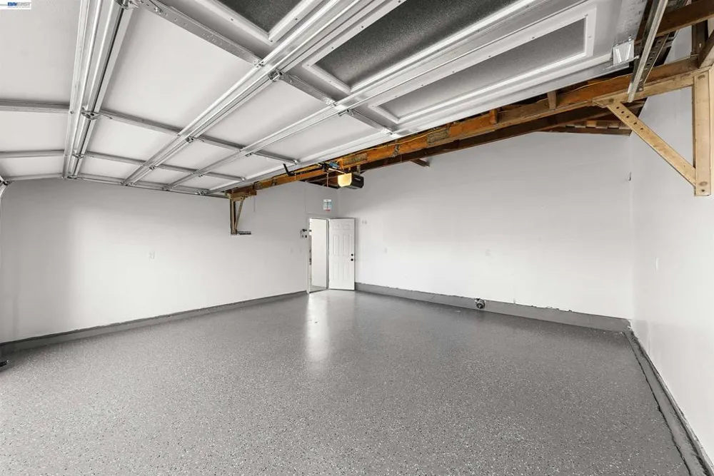 80 Clement Ave Bay Point, CA 94565