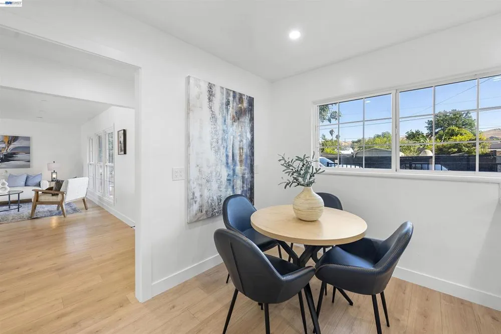 80 Clement Ave Bay Point, CA 94565