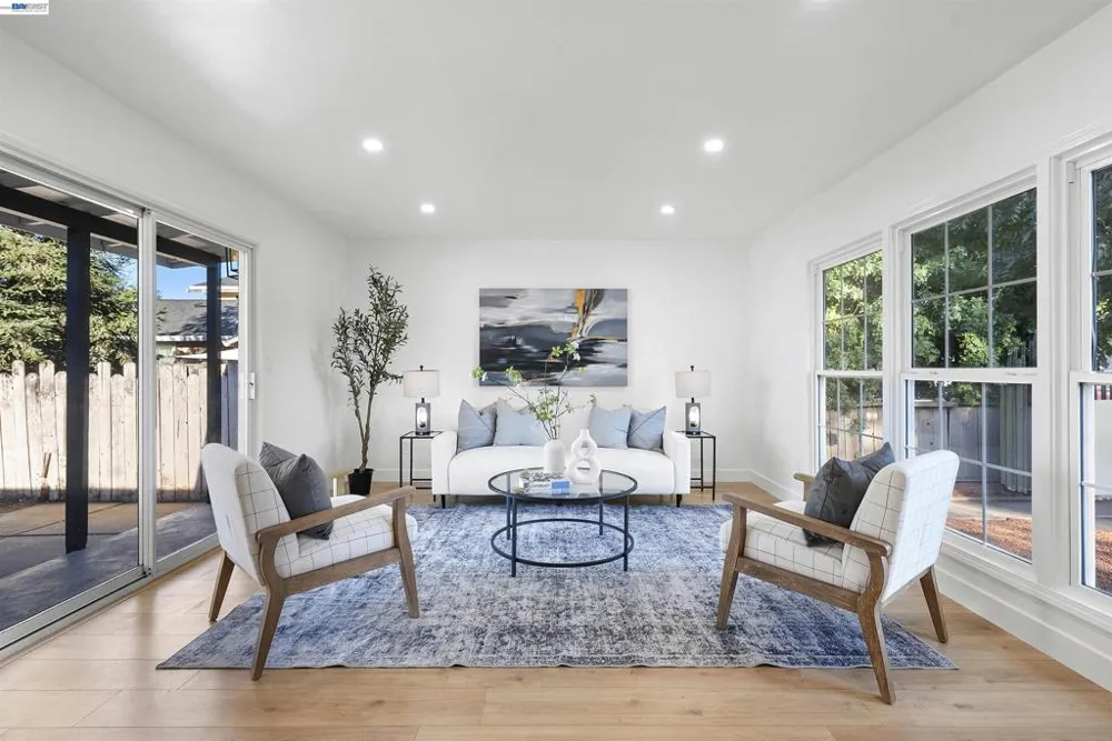 80 Clement Ave Bay Point, CA 94565