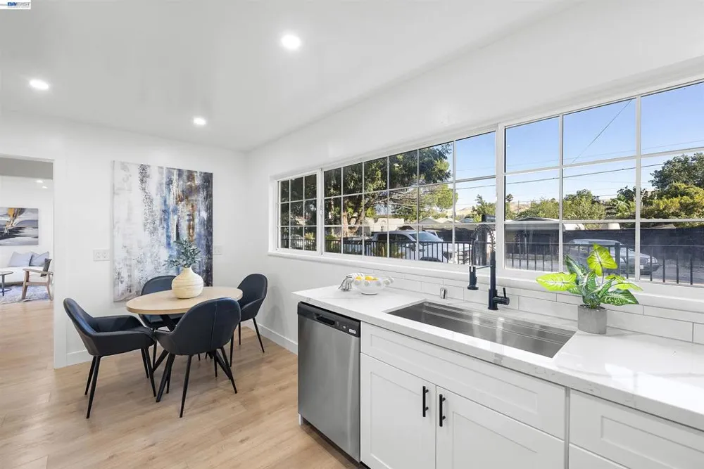 80 Clement Ave Bay Point, CA 94565