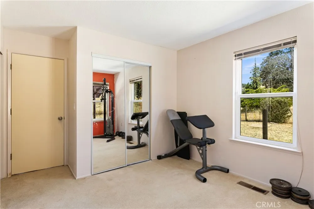 2225 Ladder Ridge Upper Lake, CA 95485