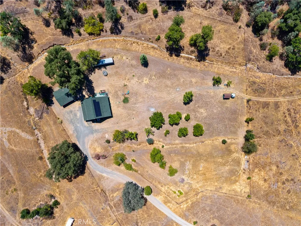 2225 Ladder Ridge Upper Lake, CA 95485