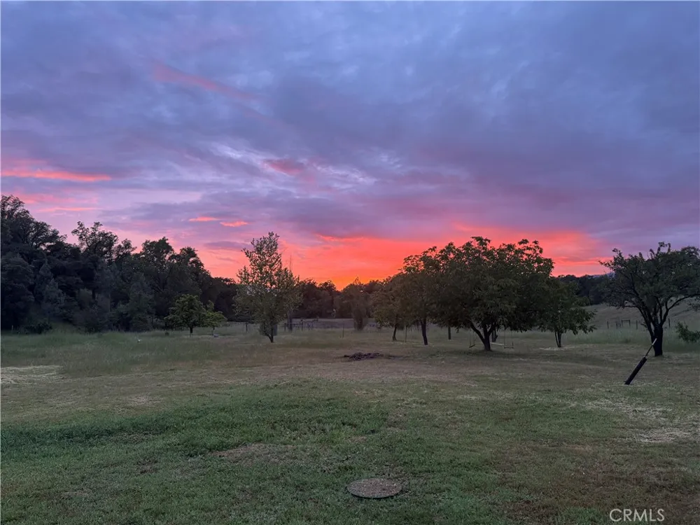 2225 Ladder Ridge Upper Lake, CA 95485
