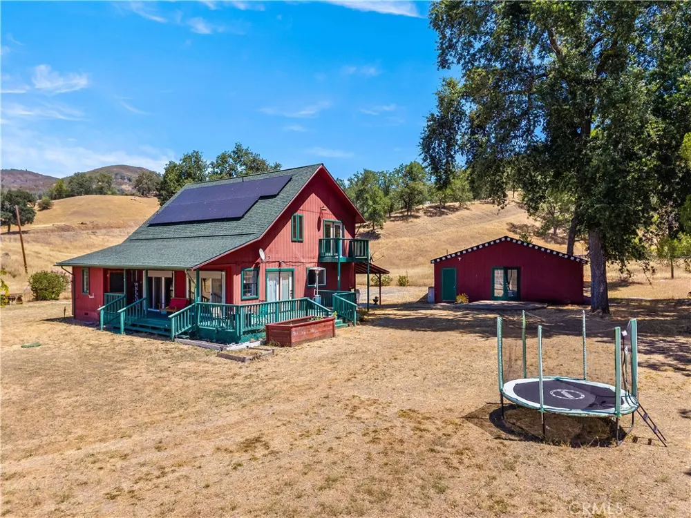 2225 Ladder Ridge Upper Lake, CA 95485