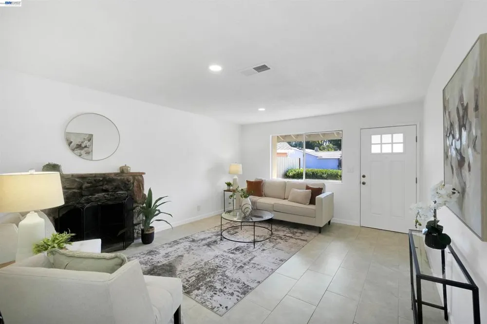 32321 Pollux Ct Union City, CA 94587