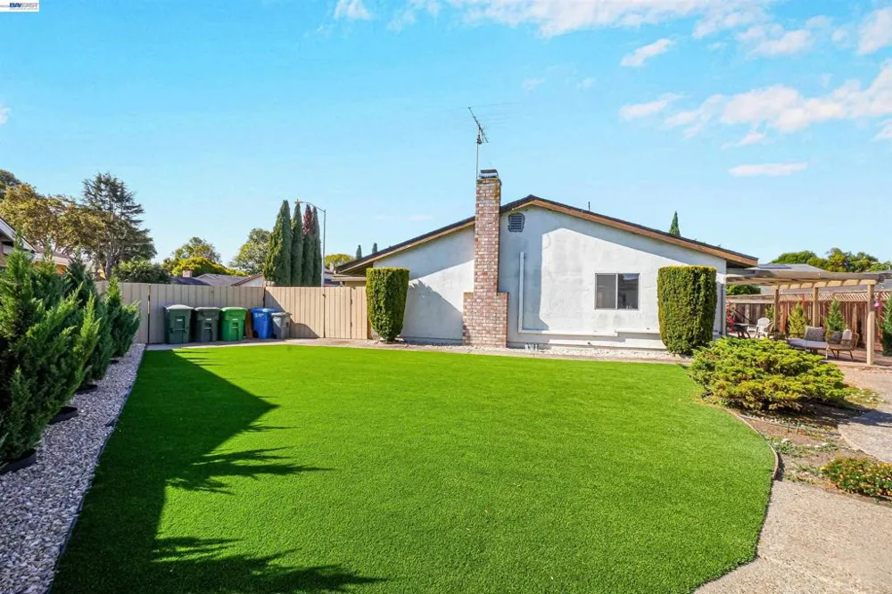 32321 Pollux Ct Union City, CA 94587