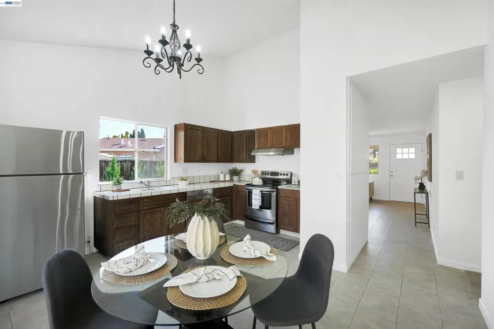 32321 Pollux Ct Union City, CA 94587