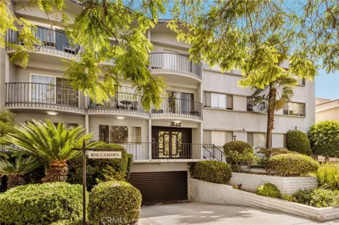 1632 Camden #204