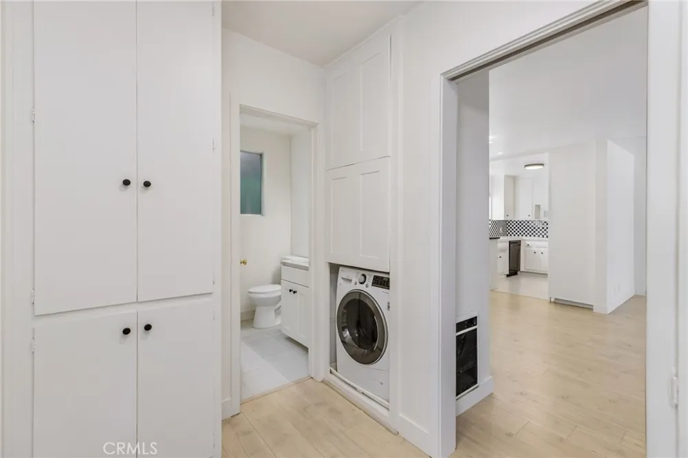 1632 Camden #204 Los Angeles, CA 90025