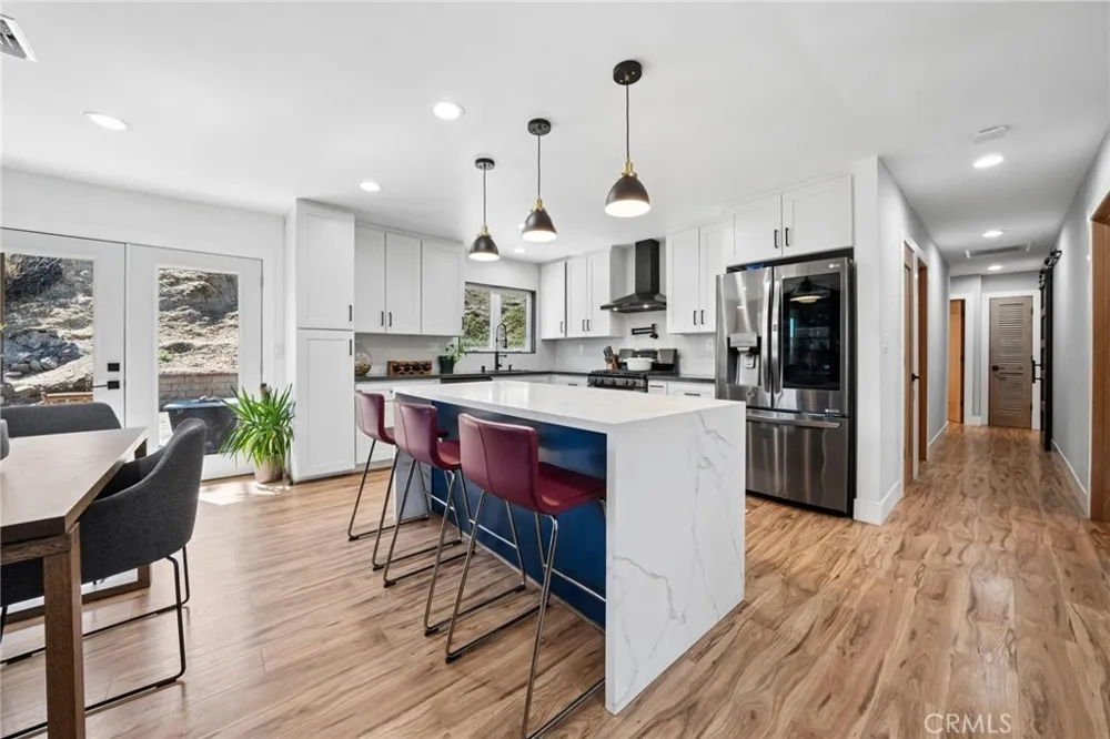 27973 Carvel Drive Canyon Country, CA 91351