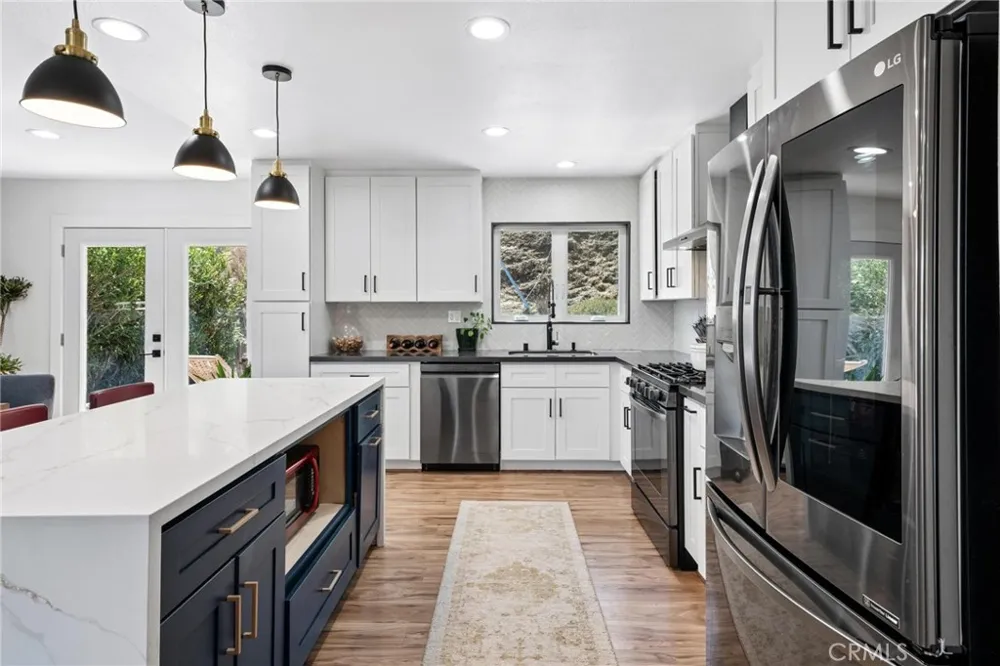 27973 Carvel Drive Canyon Country, CA 91351