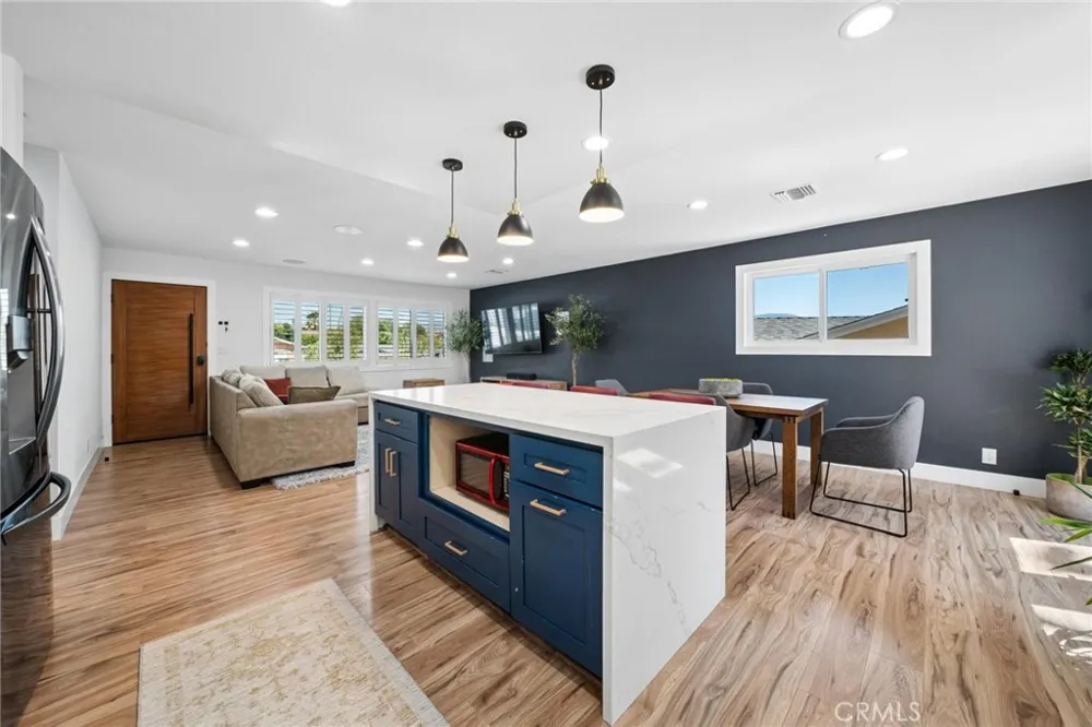 27973 Carvel Drive Canyon Country, CA 91351