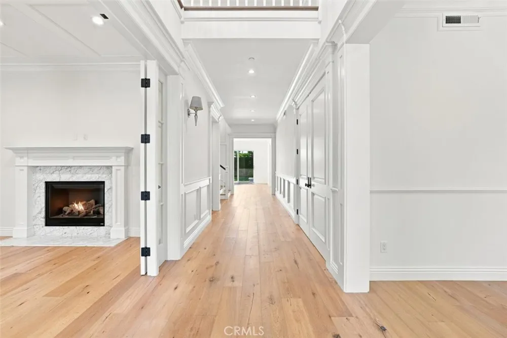 11540 Clover Los Angeles, CA 90066
