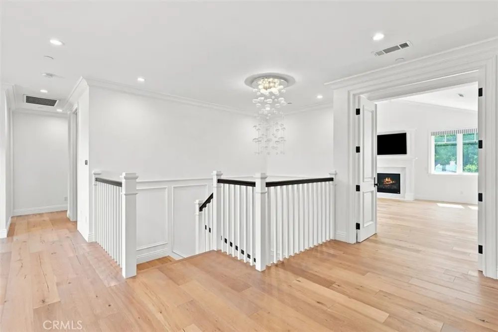 11540 Clover Los Angeles, CA 90066