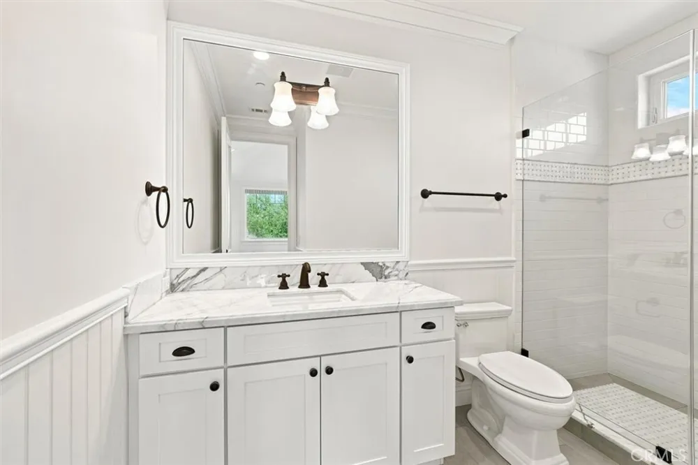 11540 Clover Los Angeles, CA 90066