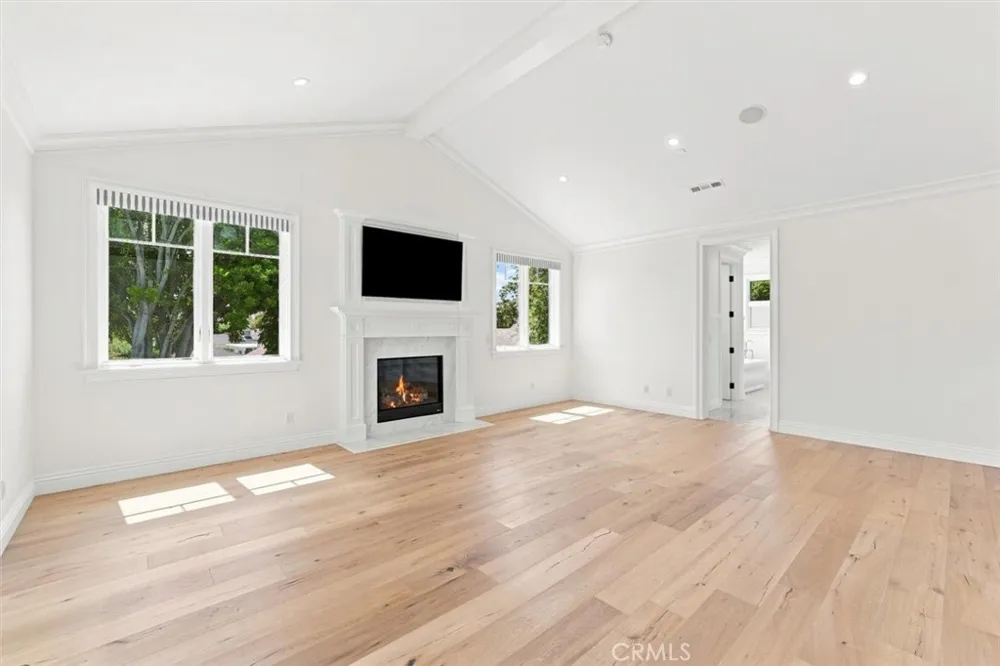 11540 Clover Los Angeles, CA 90066