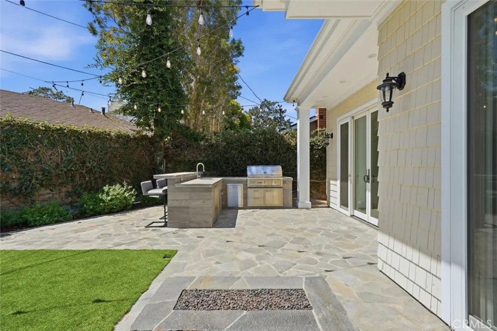 11540 Clover Los Angeles, CA 90066