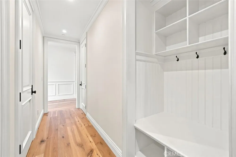 11540 Clover Los Angeles, CA 90066