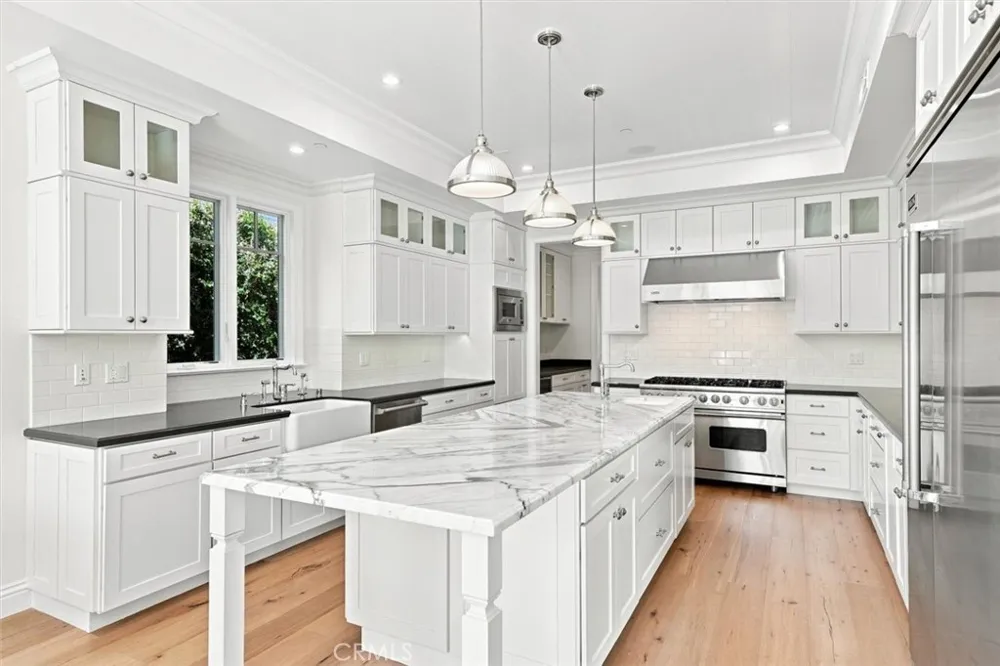 11540 Clover Los Angeles, CA 90066
