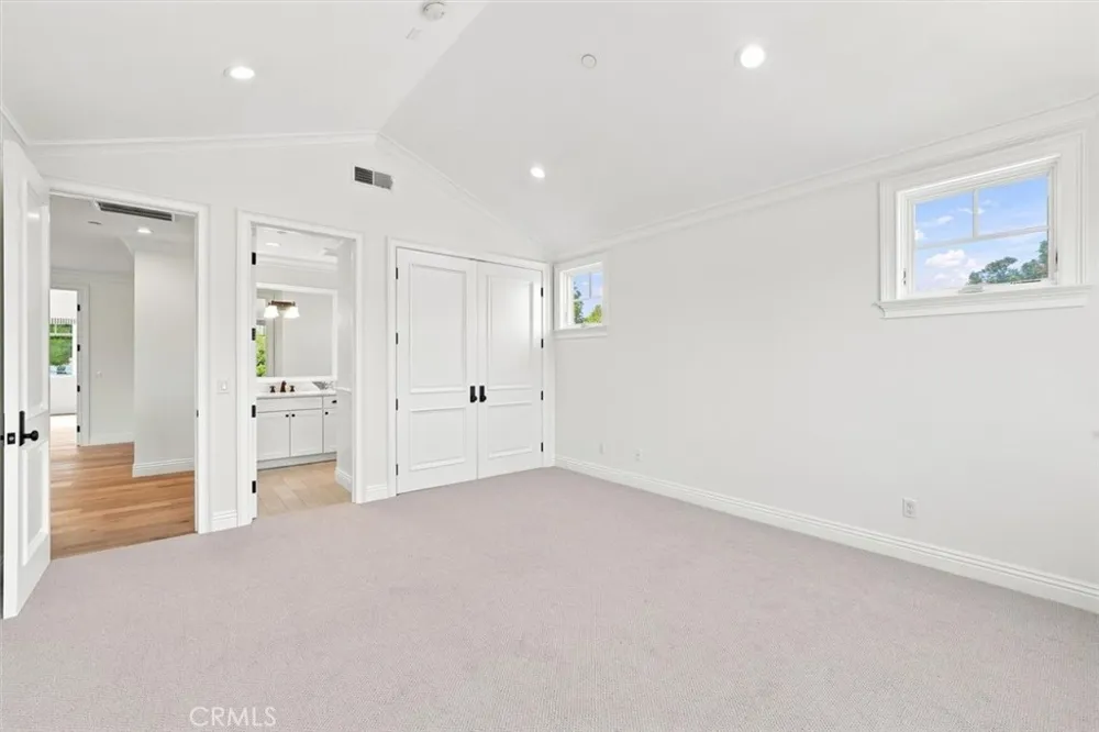 11540 Clover Los Angeles, CA 90066