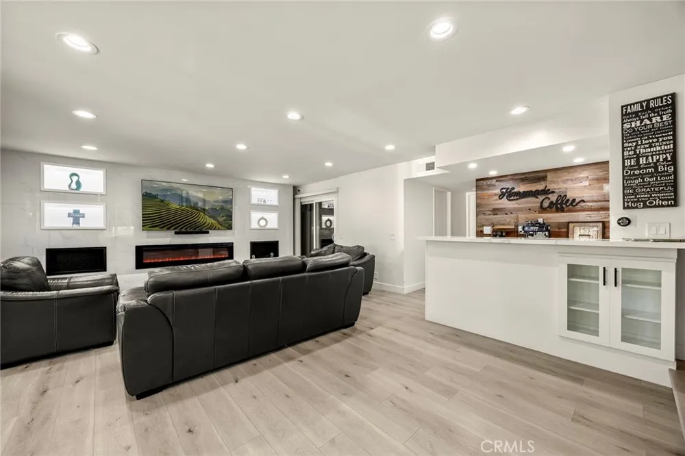 7147 E Columbus Dr Anaheim Hills, CA 92807