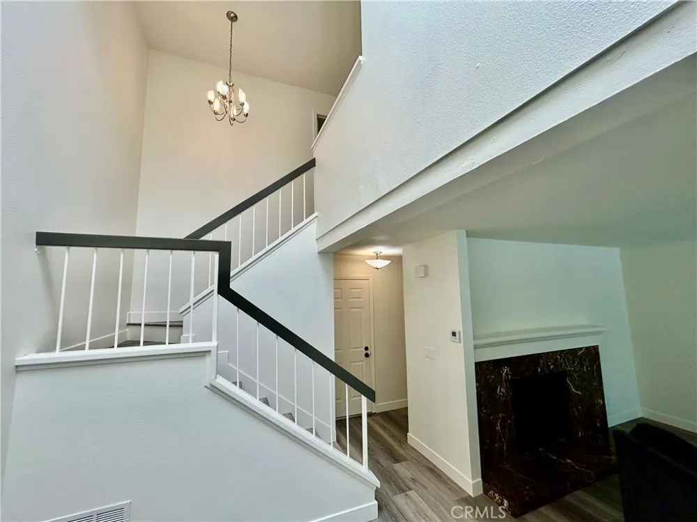 15738 Tetley Hacienda Heights, CA 91745