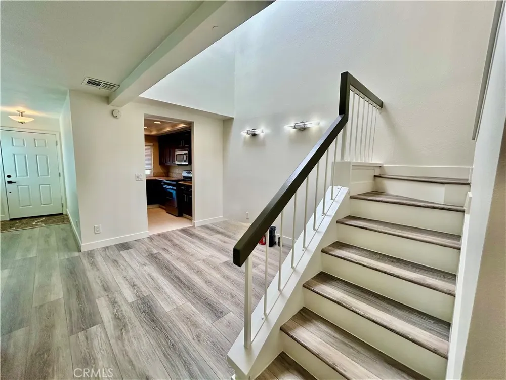 15738 Tetley Hacienda Heights, CA 91745