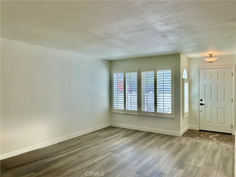 15738 Tetley Hacienda Heights, CA 91745