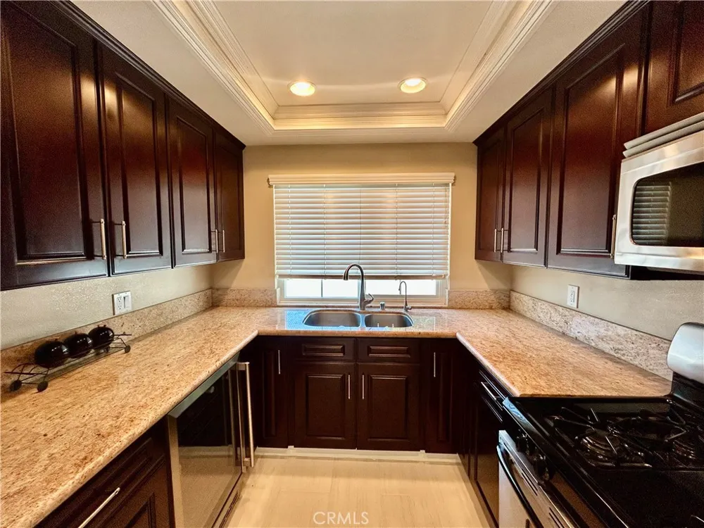 15738 Tetley Hacienda Heights, CA 91745