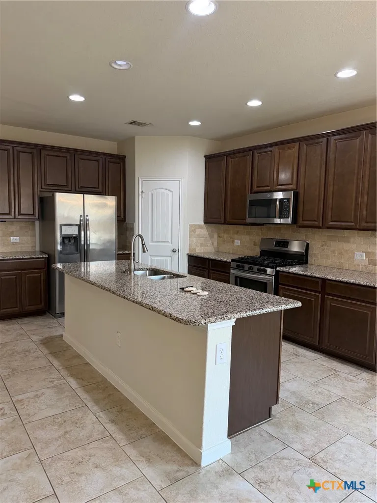 365 Orion Drive New Braunfels, TX 78130
