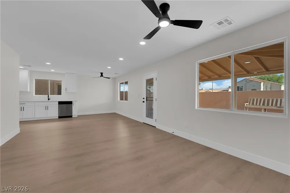 3502 Gold Sluice Avenue North Las Vegas, NV 89032