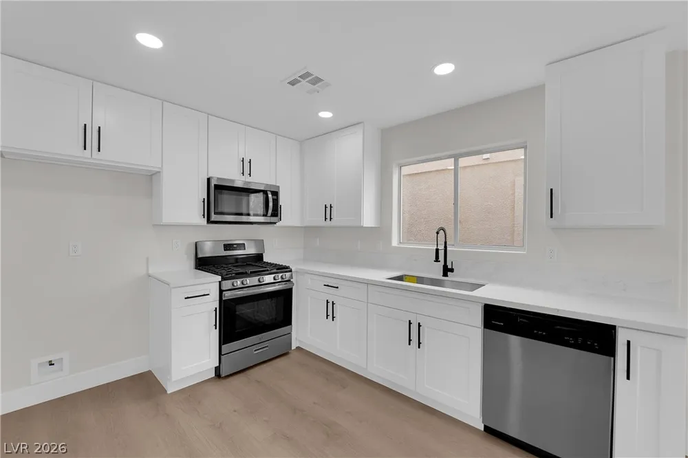 3502 Gold Sluice Avenue North Las Vegas, NV 89032