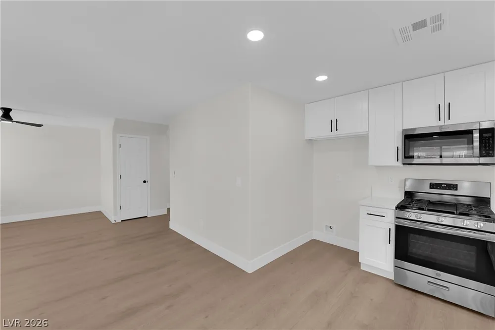 3502 Gold Sluice Avenue North Las Vegas, NV 89032