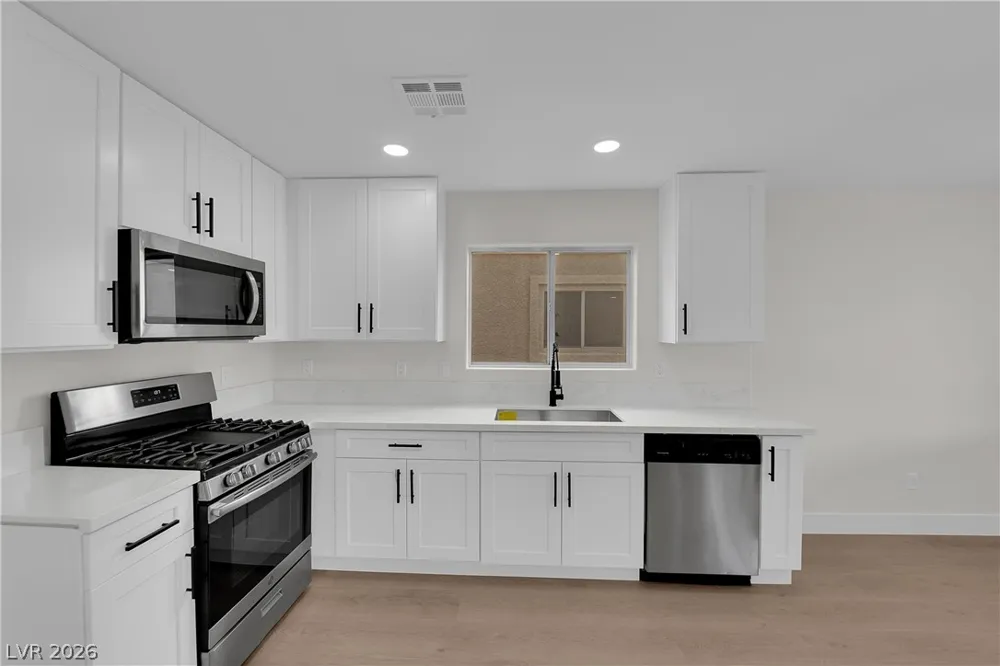 3502 Gold Sluice Avenue North Las Vegas, NV 89032
