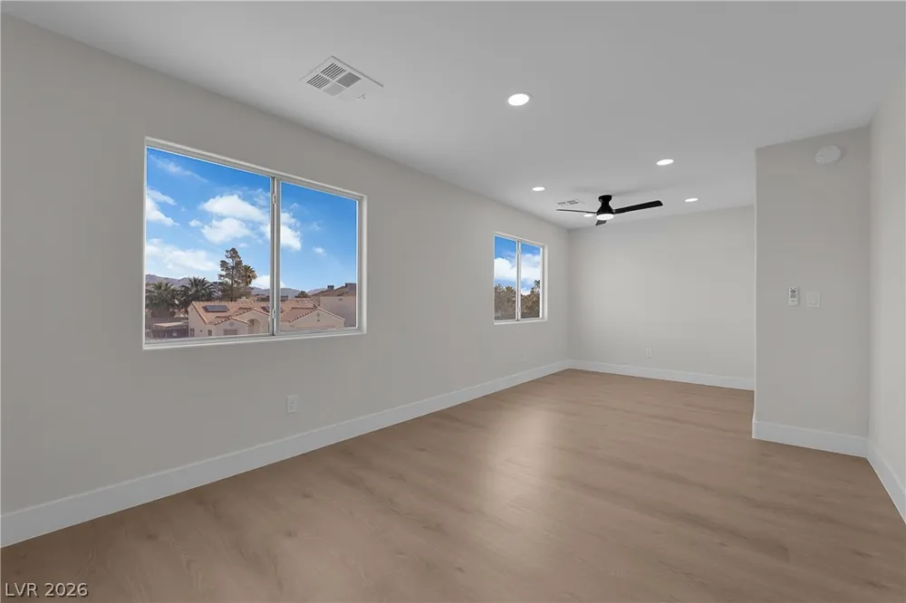 3502 Gold Sluice Avenue North Las Vegas, NV 89032
