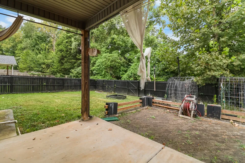 515 Somerset Ln Clarksville, TN 37042