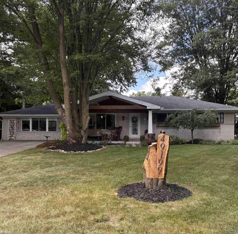49199 Fairchild Road Macomb Township, MI 48042