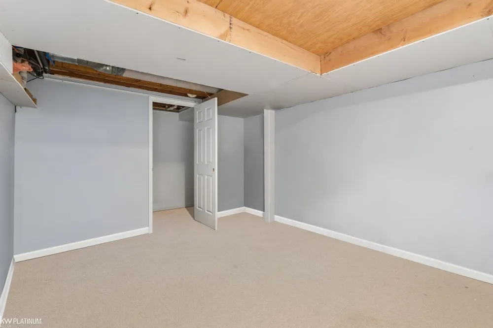 49199 Fairchild Road Macomb Township, MI 48042