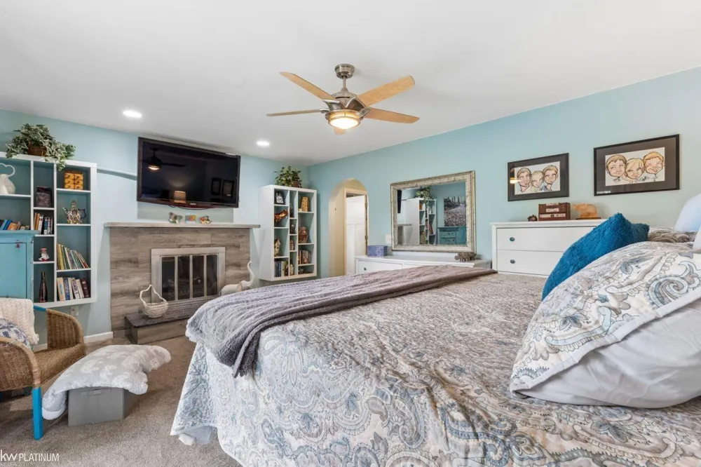 49199 Fairchild Road Macomb Township, MI 48042