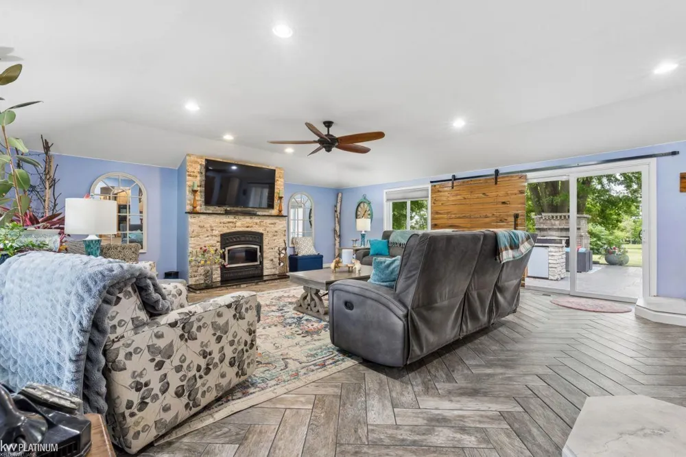 49199 Fairchild Road Macomb Township, MI 48042