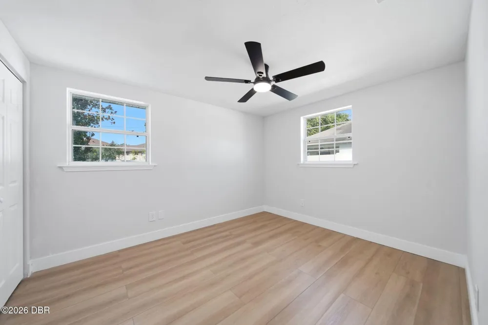 1280 Saxon Boulevard Deltona, FL 32725
