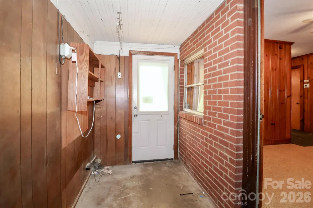 628 Kelly Street Statesville, NC 28677