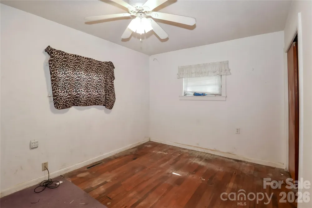 628 Kelly Street Statesville, NC 28677