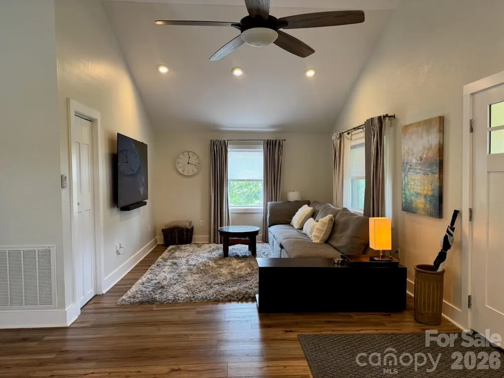 255 Dix Creek No 1 Road Leicester, NC 28748