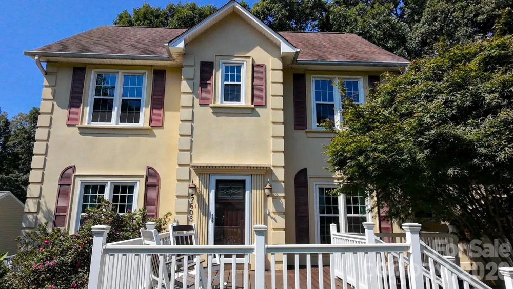 7605 Keating Drive Oak Ridge, NC 27310