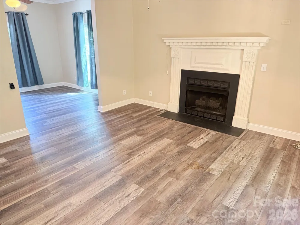7605 Keating Drive Oak Ridge, NC 27310
