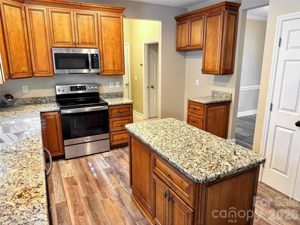 7605 Keating Drive Oak Ridge, NC 27310