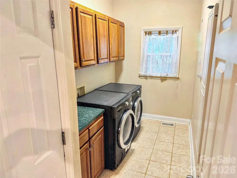 7605 Keating Drive Oak Ridge, NC 27310